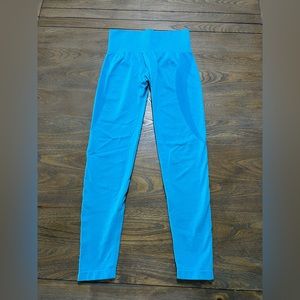 NVGTN Contour Seamless Leggings. SIZE S. Bundle to SAVE!!!